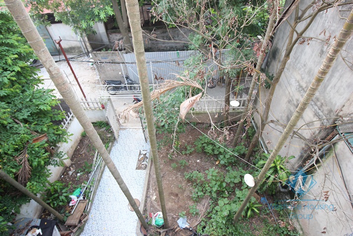 Vietnamese style house with nice garden for rent in Tay Ho area